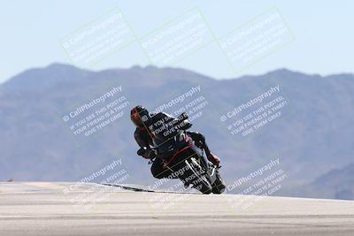 media/Oct-13-2025-Moto Forza (Mon) [[a66d839500]]/3-B Group/Session 4 (Turn 9)/